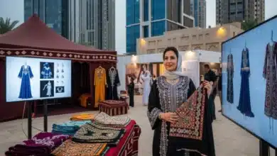 تجارة الأزياء التراثية العربية وصمودها أمام الموضة الحديثة 1 تجارة الأزياء التراثية العربية وصمودها أمام الموضة الحديثة