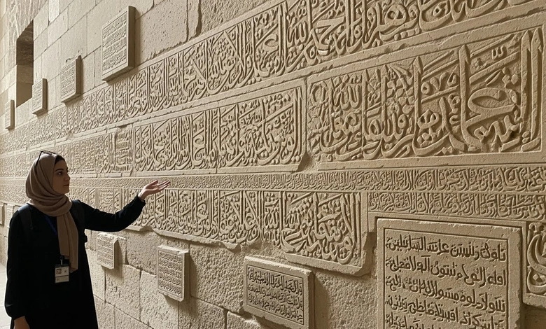 الخصائص الجمالية للنقوش الحجرية المملوكية
