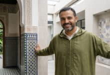 فن الزليج المغربي العصري من جدران العمارة التقليدية إلى التصاميم الحديثة