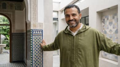 فن الزليج المغربي العصري من جدران العمارة التقليدية إلى التصاميم الحديثة